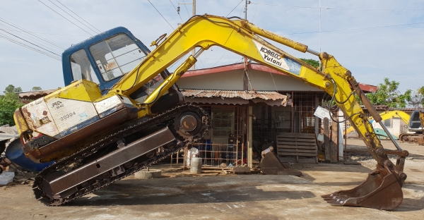 ขายด่วนรถแบคโฮโกเบโก้โฮKOBELCO-SK60MARK3มาร์ทีรถนอกเพิ่งนำเข้ามายังไม่เคยใช้งานในเมืองไทยเลย