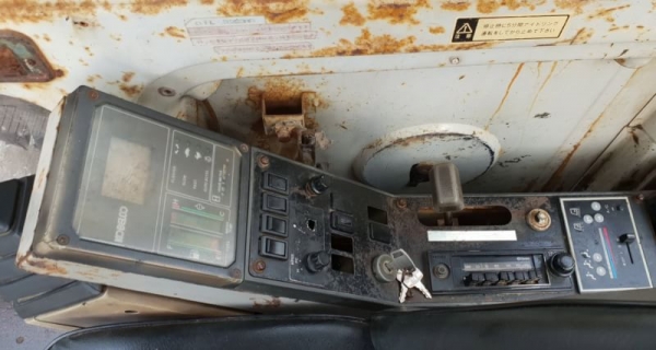 ขายด่วนรถแบคโฮโกเบโก้โฮKOBELCO-SK60MARK3มาร์ทีรถนอกเพิ่งนำเข้ามายังไม่เคยใช้งานในเมืองไทยเลย