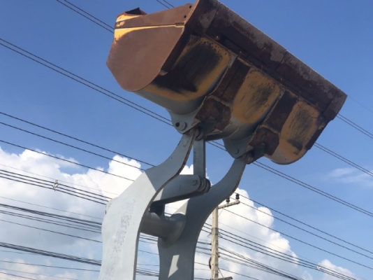 ขายรถตักล้อยาง KAWASAKI 65ZV-2 ปี 2012 (เทียบเท่า WA320) นำเข้าเองจากญี่ปุ่น สภาพสวยพร้อมใช้ มีVDOการทำงานครับ