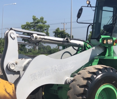 ขายรถตักล้อยาง KAWASAKI 65ZV-2 ปี 2012 (เทียบเท่า WA320) นำเข้าเองจากญี่ปุ่น สภาพสวยพร้อมใช้ มีVDOการทำงานครับ