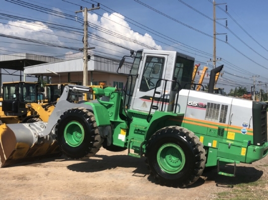 ขายรถตักล้อยาง KAWASAKI 65ZV-2 ปี 2012 (เทียบเท่า WA320) นำเข้าเองจากญี่ปุ่น สภาพสวยพร้อมใช้ มีVDOการทำงานครับ