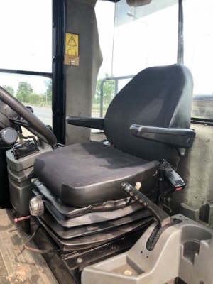 ขายรถตักล้อยาง CAT 938G (4,XXX ชั่วโมง) นำเข้าเองจากญี่ปุ่น สภาพสวยพร้อมใช้ มีVDOการทำงานครับ