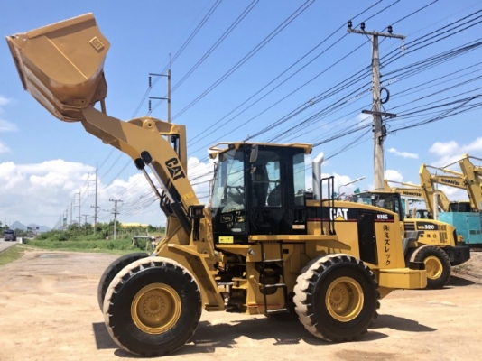 ขายรถตักล้อยาง CAT 938G (4,XXX ชั่วโมง) นำเข้าเองจากญี่ปุ่น สภาพสวยพร้อมใช้ มีVDOการทำงานครับ