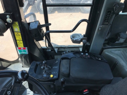 ขายรถตักล้อยาง CAT 972H ปี 2011 นำเข้าเองจากญี่ปุ่น สภาพสวยพร้อมใช้ มีVDOการทำงานครับ