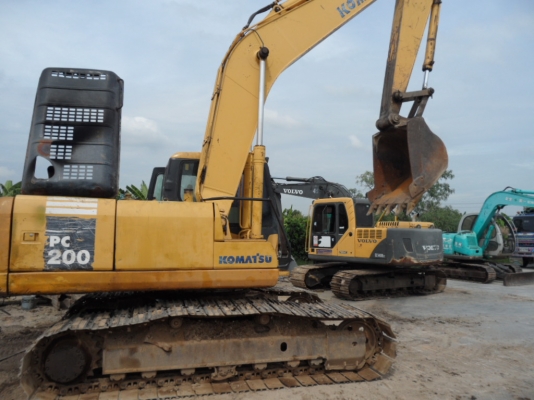 PC200-7 มีเอกสาร ราคาเปิดเบาๆ 1.15 ล้าน สนใจโทรหา 081-989-1989 หรั่งครับ