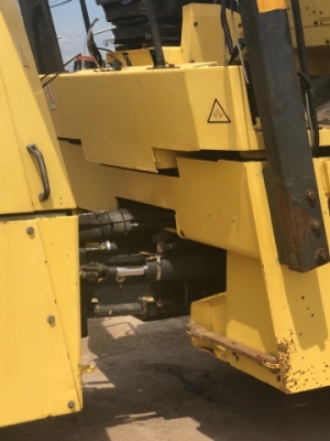 ขายรถบด BOMAG BW164AD-2 นำเข้าเองจากญี่ปุ่น สภาพสวยพร้อมใช้ มีVDOการทำงานครับ ขายรถบด BOMAG BW164AD-2 นำเข้าเองจากญี่ปุ่น สภาพสวยพร้อมใช้ มีVDOการทำงานครับ