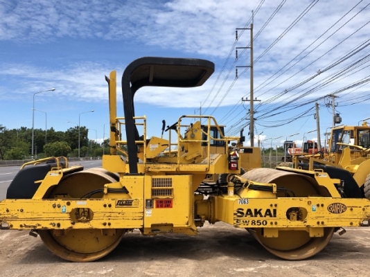 ขายรถบด SAKAI SW850 (2,XXX ชั่วโมง) นำเข้าเองจากญี่ปุ่น สภาพสวยพร้อมใช้ มีVDOการทำงานครับ ขายรถบด SAKAI SW850 (2,XXX ชั่วโมง) นำเข้าเองจากญี่ปุ่น สภาพสวยพร้อมใช้ มีVDOการทำงานครับ