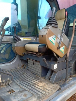 ขายจ้า..KOBELCO SK60-3  มาร์คไฟว์  ซุปเปอร์  เก่าในสภาพดี  5,xxx  ชั่วโมง  มีลายแย๊ก  เอกสารอินวอย  โทร 089-3818694  จ๊อย