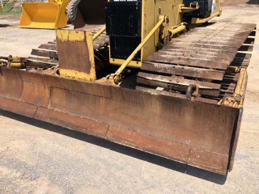 ขายรถดันดิน CAT D3C (4XX ชั่วโมง) นำเข้าเองจากญี่ปุ่น สภาพสวยพร้อมใช้ มีVDOการทำงานครับ ขายรถดันดิน CAT D3C (4XX ชั่วโมง) นำเข้าเองจากญี่ปุ่น สภาพสวยพร้อมใช้ มีVDOการทำงานครับ