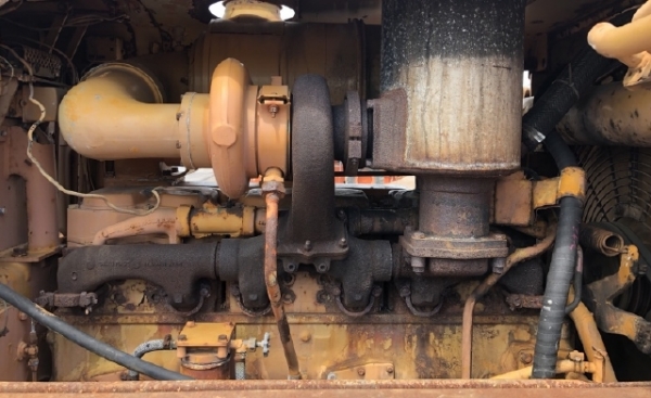 ขายรถดันดิน KOMATSU D80P-12 (D8) นำเข้าเองจากญี่ปุ่น สภาพสวยพร้อมใช้ มีVDOการทำงานครับ ขายรถดันดิน KOMATSU D80P-12 (D8) นำเข้าเองจากญี่ปุ่น สภาพสวยพร้อมใช้ มีVDOการทำงานครับ