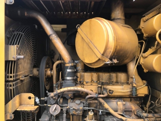 ขายรถตักล้อยาง CAT 936Z (4,XXX ชั่วโมง) นำเข้าเองจากญี่ปุ่น สภาพสวยพร้อมใช้ มีVDOการทำงานครับ ขายรถตักล้อยาง CAT 936Z (4,XXX ชั่วโมง) นำเข้าเองจากญี่ปุ่น สภาพสวยพร้อมใช้ มีVDOการทำงานครับ