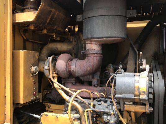 ขายรถตักล้อยาง CAT 936Z (4,XXX ชั่วโมง) นำเข้าเองจากญี่ปุ่น สภาพสวยพร้อมใช้ มีVDOการทำงานครับ ขายรถตักล้อยาง CAT 936Z (4,XXX ชั่วโมง) นำเข้าเองจากญี่ปุ่น สภาพสวยพร้อมใช้ มีVDOการทำงานครับ