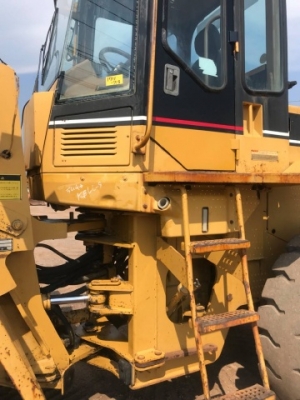 ขายรถตักล้อยาง CAT 938F นำเข้าเองจากญี่ปุ่น สภาพสวยพร้อมใช้ มีVDOการทำงานครับ