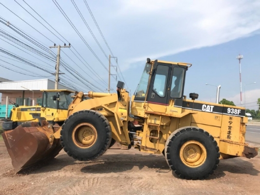ขายรถตักล้อยาง CAT 938F นำเข้าเองจากญี่ปุ่น สภาพสวยพร้อมใช้ มีVDOการทำงานครับ