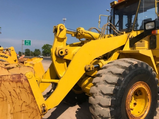 ขายรถตักล้อยาง CAT 950F มีใบมีดดัน นำเข้าเองจากญี่ปุ่น สภาพสวยพร้อมใช้ มีVDOการทำงานครับ