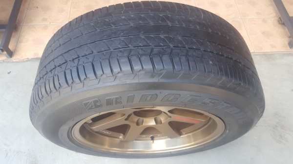 ขายล้อใหม่ TE37 ขอบ18 หยอดแดง พร้อมยาง\% ปี16  4 ล้อ