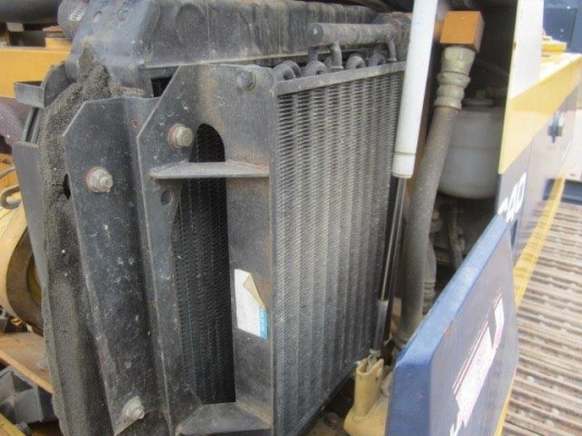 ขายรถขุด ยี่ห้อ KOMATSU รุ่น PC40-6