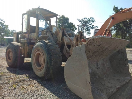 ขาย 450,000 รถตักเอวอ่อน CAT 966 เครื่องดี เกียร์ดี รถพร้อมใช้งาน เอกสารซื้อขาย รถอยู่ โคราช 090-772-3710 090-772-3708