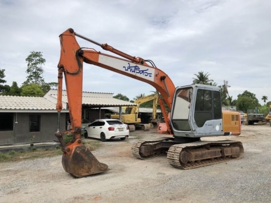 เก่านอก 1 ปี 655,000 บาท  HITACHI EX120-2 Super เครื่องดี ปั้มแรง ไฟฟ้าครบ โช่หนา เอวแน่น เอกสารอินวอยท์  รถอยู่  นครปฐม โทร 0610710295  สนใจ รายการสินค้า อื่นๆ ที่ เว็ปไชค์ Truck2Hand https://www.truck2hand.com/index.php?actions=content/search&amp;member