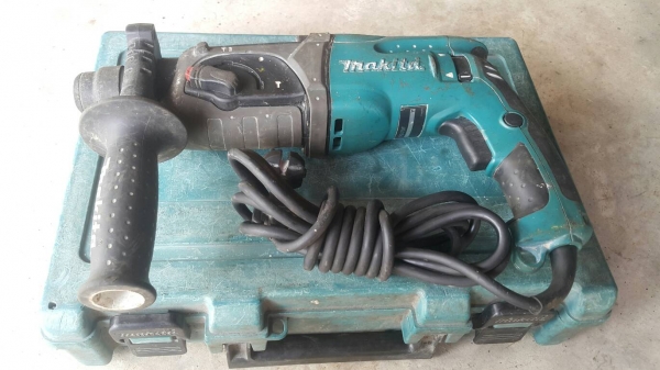 สว่านโรตารี่ 3 ระบบ makita hr2470f สว่านโรตารี่ 3 ระบบ makita hr2470f