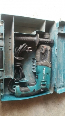 สว่านโรตารี่ 3 ระบบ makita hr2470f
