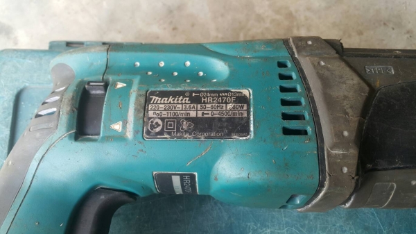 สว่านโรตารี่ 3 ระบบ makita hr2470f สว่านโรตารี่ 3 ระบบ makita hr2470f