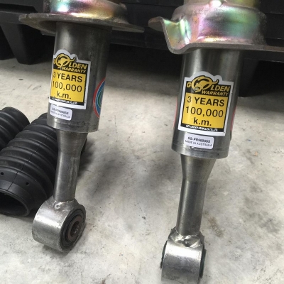 โช้คคู่หน้า Westcoast Ozy4x4 Australia STD-ยก2"สภาพสวย1คู่