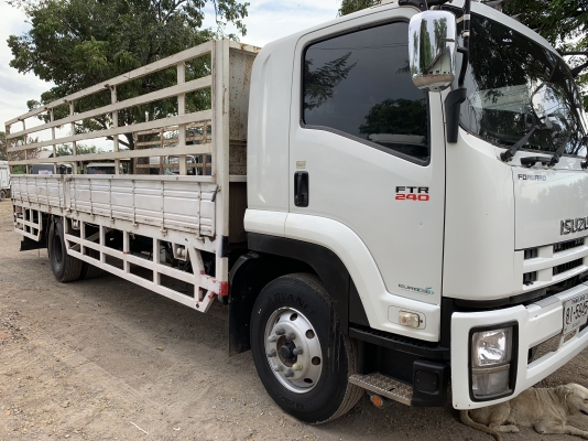 ขาย6ล้อFTR240แรงม้ายูโร3จดปี56 กระบะคาร์โก้พร้อมคอกยาว7.60เมตร เจ้าของมือแรกป้ายแดง