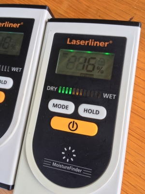 เครื่องวัดความความชื้นของวัสดุ Laserliner MoistureFinder 082.032A จากประเทศเยอรมัน เครื่องวัดความความชื้นของวัสดุ Laserliner MoistureFinder 082.032A จากประเทศเยอรมัน