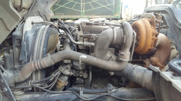 ขายด่วน10ล้อ หัวลากเครื่อง320แรง ปี50 จัดแนนท์ได้ 1,000,000 รถสวย เครื่องดี  สภาพพร้อมใช้งาน