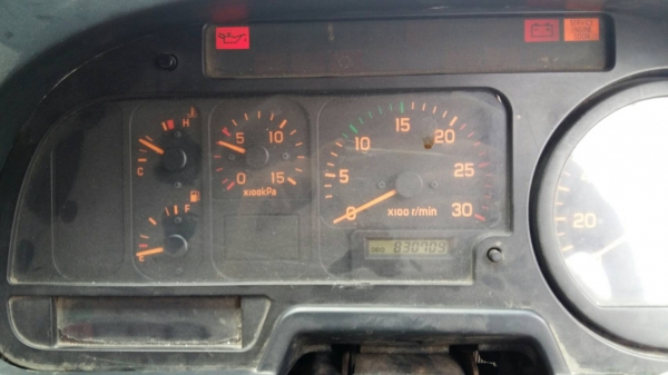 ขายด่วน10ล้อ หัวลากเครื่อง320แรง ปี50 จัดแนนท์ได้ 1,000,000 รถสวย เครื่องดี  สภาพพร้อมใช้งาน