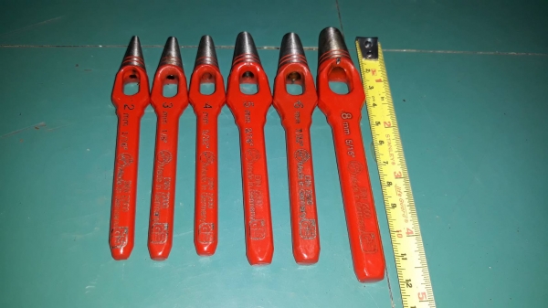 ขายตุ๊ดตู่เจาะหนังชุด6ตัว MADE IN GERMANY.ใหม่เก่าเก็บ