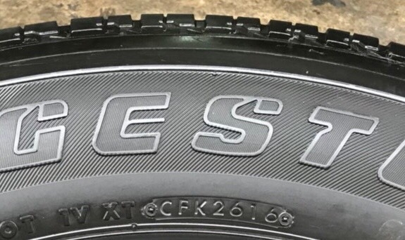 ล้อแม็กป้ายแดง Ford ranger wildtrak Everest ขอบ18 พร้อมยาง Bridgestone 265-60-18 ปี 16 แม็กสวย