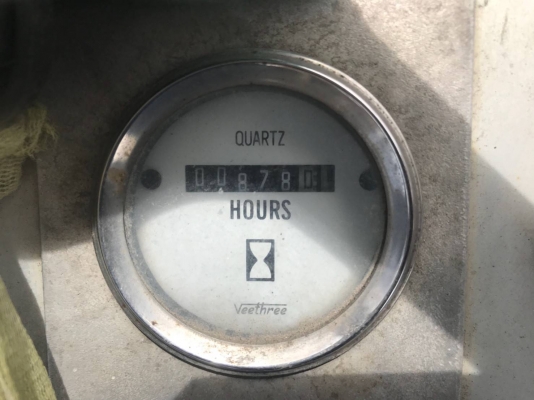 ขาย 1,350,000 รถกัดถนน WIRTGEN ใช้งานน้อยไม่ถึง 1,000 ชม. รถพร้อมใช้งานเอกสารเป็นใบแจ้งจำหน่าย ดูสินค้าแหลมฉบังชลบุรี 090-772-3710 090-772-3708