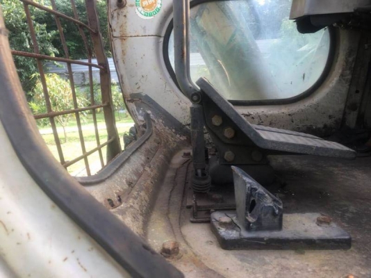 ขาย 450,000 รถตักเอวอ่อน CAT 966 เครื่องดี เกียร์ดี รถพร้อมใช้งาน เอกสารซื้อขาย รถอยู่ โคราช 064-191-1112 ขาย 450,000 รถตักเอวอ่อน CAT 966 เครื่องดี เกียร์ดี รถพร้อมใช้งาน เอกสารซื้อขาย รถอยู่ โคราช 064-191-1112