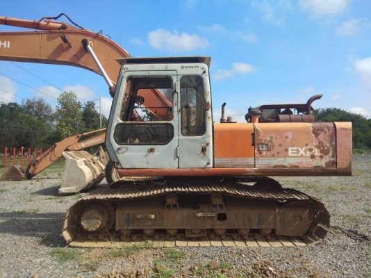 ขาย 450,000 HITACHI EX 200-1 เครื่องดี ปั้มเดิมแรง เอวแน่น ช่วงล่างดี เล่มทะเบียน รถพร้อมใช้ รถอยู่ โคราช 064-191-1112
