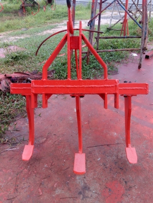 ริปเปอร์เล็กเข้่าร่องอ้อย