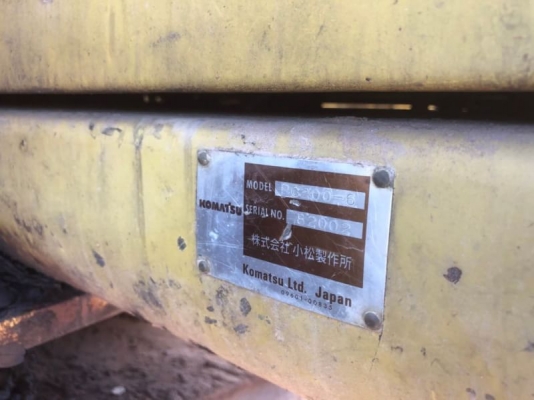 ขาย 530,000 KOMATSU pc 200-6 ไฟฟ้าครบ เครื่องดี ปั้มแรง เอวแน่น ช่วงล่างเต็ม รถสวยพร้อมใช้งาน เอกสารอินวอยท์ รถอยู่ ขอนแก่น 090-772-3710 090-772-3708