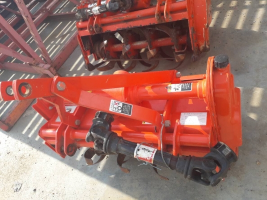 หนุ่มสาวไร่อ้อยเชิญทางนี้ B2440 แถม โครงกันอ้อย+ใบดันหน้า+โรตารี่