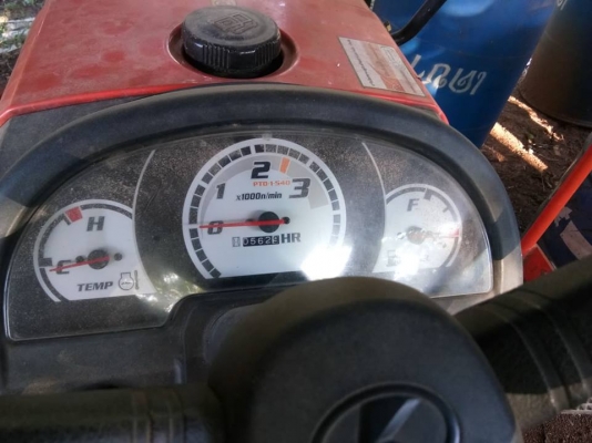 ฺB2420 ใช้งานน้อยมาก 600 ชม อุปกรณ์ 5 ชิ้น