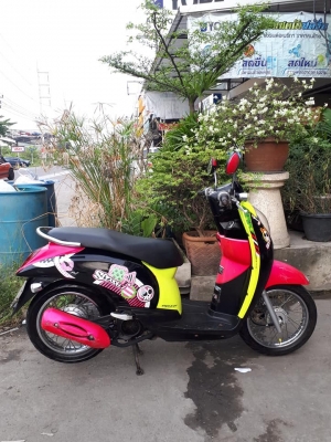 Honda Scoopy i สีชมพู ดำ รถปี 2555 ลาย VIVID ME สวยสภาพดี พร้อมใช้