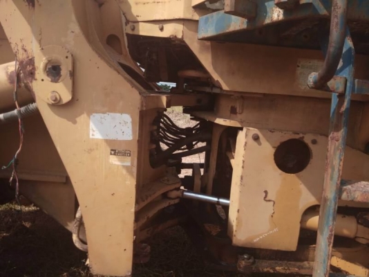 ขาย 590,000 รถตัก KOMATSU WA 450-1 เอกสารอินวอยท์ เครื่องดี เกียร์ทอคร์แรง เอวแน่น ระบบไฮดรอลิคสมบูรณ์ ยางดี รถสวยพร้อมใช้งาน รถอยู่ ปทุมธานี สามโคก 090-772-3710 090-772-3708