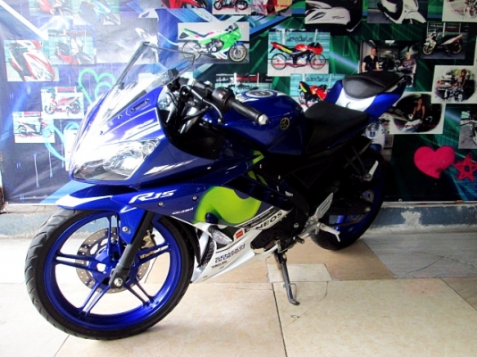 (ผ่อนได้)R15 สีน้ำเงินตัวท็อปลาย movistar ล้อแม็กสีน้ำเงิน ตรงรุ่น สภาพสวย 49900