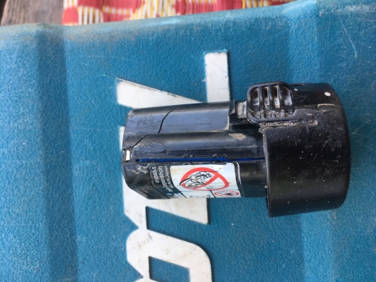 ไขควงกระแทกไร้สาย makita รุ่น td090dwe ไขควงกระแทกไร้สาย makita รุ่น td090dwe