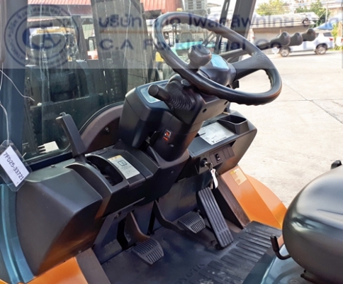 ขาย รถโฟล์คลิฟท์ TOYOTA รุ่น 7-FD25