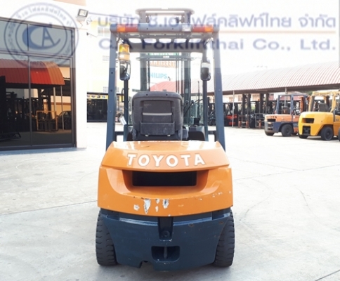ขาย รถโฟล์คลิฟท์ TOYOTA รุ่น 7-FD25