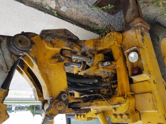 ขายรถตักหน้าขุดหลัง CAT 422E สภาพดี มีทะเบียน