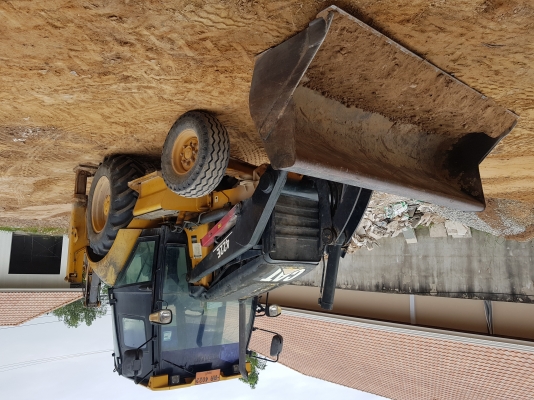 ขายรถตักหน้าขุดหลัง CAT 422E สภาพดี มีทะเบียน