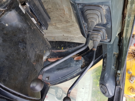 ขายรถตักหน้าขุดหลัง CAT 422E สภาพดี มีทะเบียน