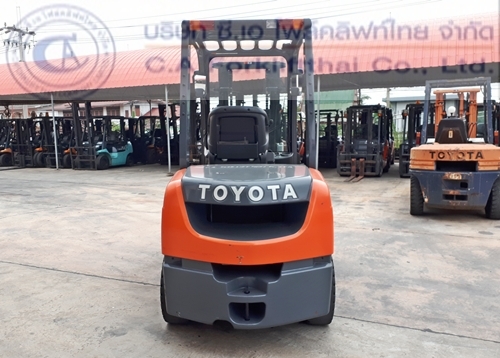 ขาย รถโฟล์คลิฟท์ TOYOTA รุ่น 8-FGJ35